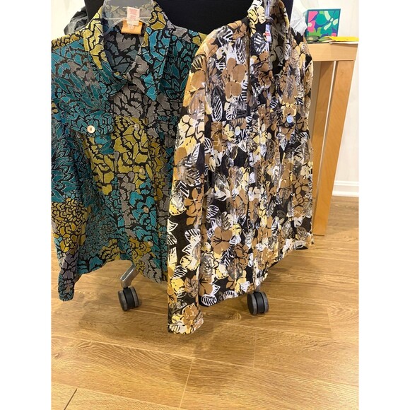 Ruby Rd. Tops - (2) Ruby Rd Shirts - 14